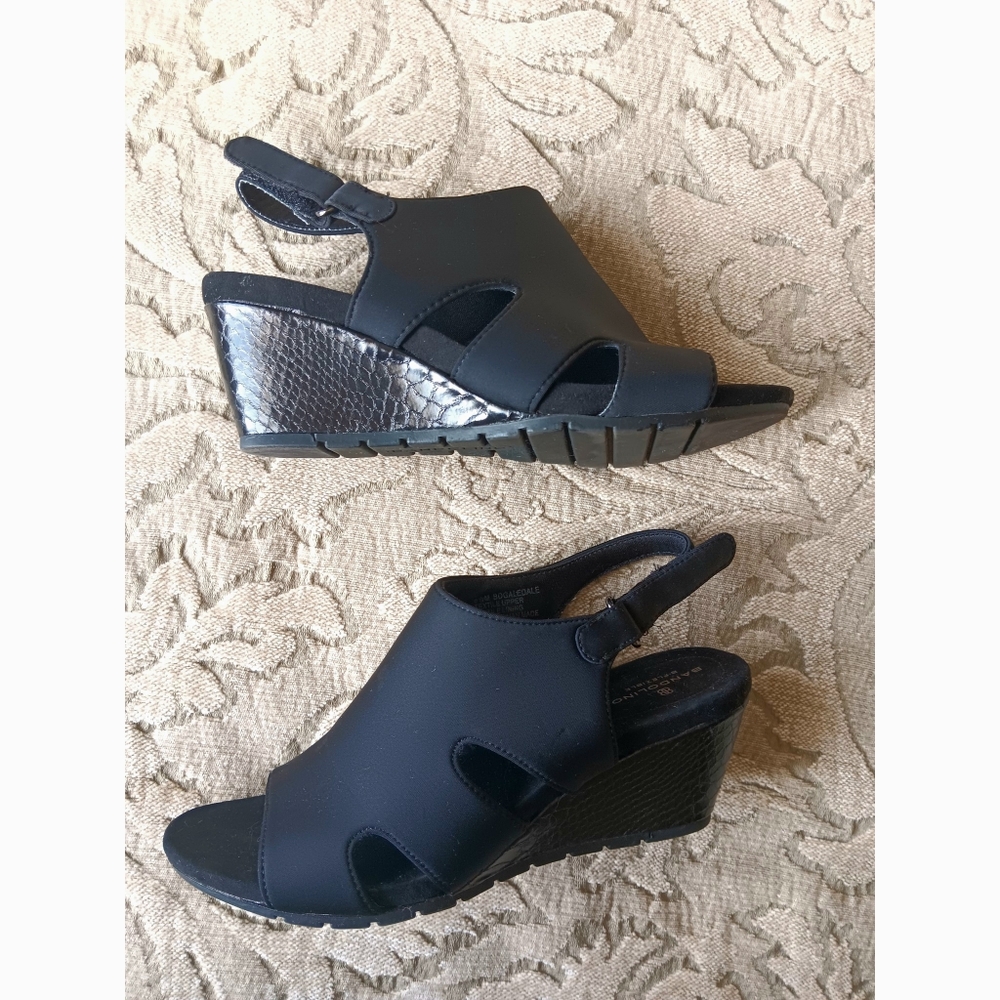 Bandolino Cut Out Slingback Wedges